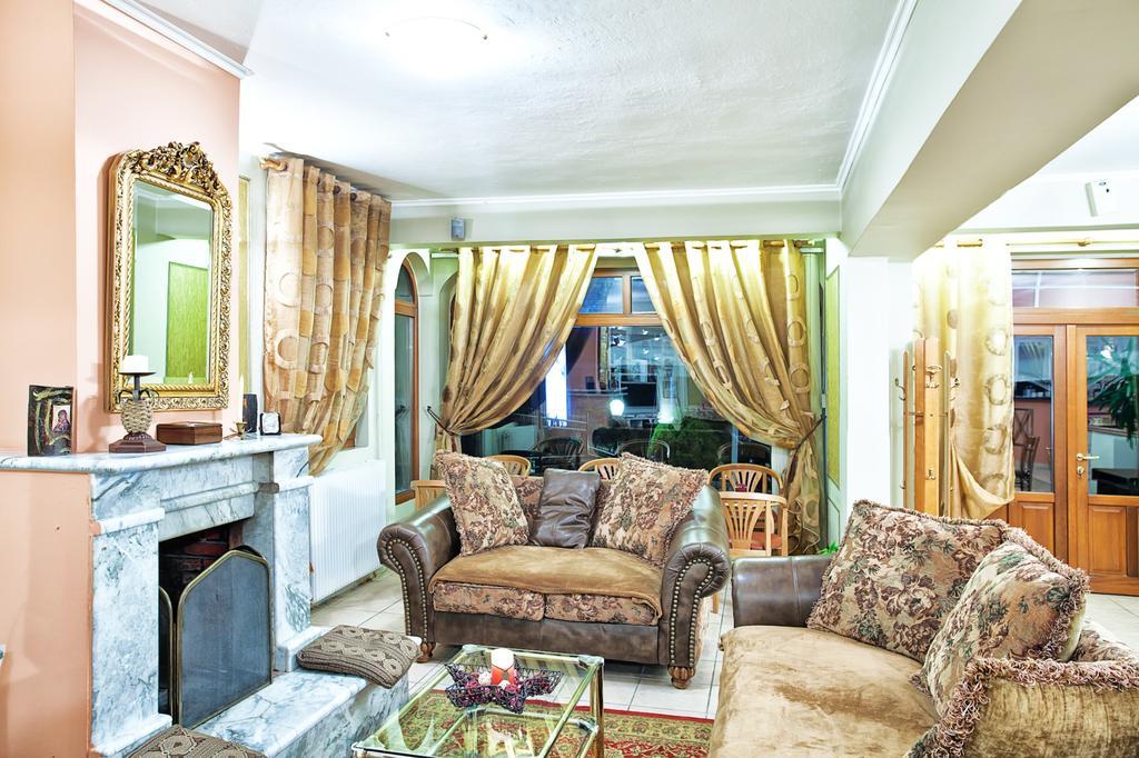 קסטוריה Anastassiou Hotel - Bike And Motorcycle Friendly Hotel מראה חיצוני תמונה