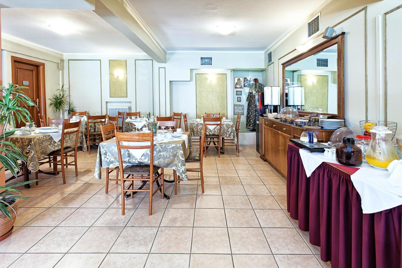 קסטוריה Anastassiou Hotel - Bike And Motorcycle Friendly Hotel מראה חיצוני תמונה
