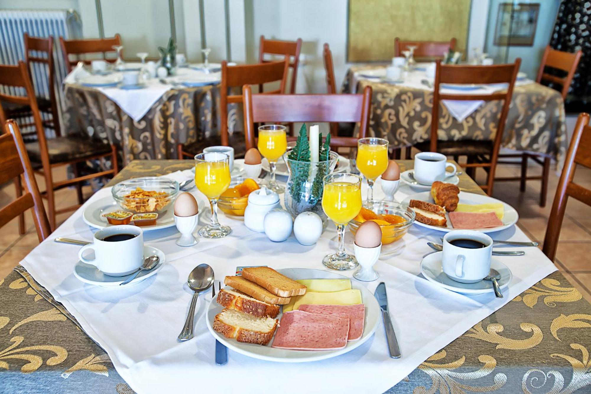 קסטוריה Anastassiou Hotel - Bike And Motorcycle Friendly Hotel מראה חיצוני תמונה
