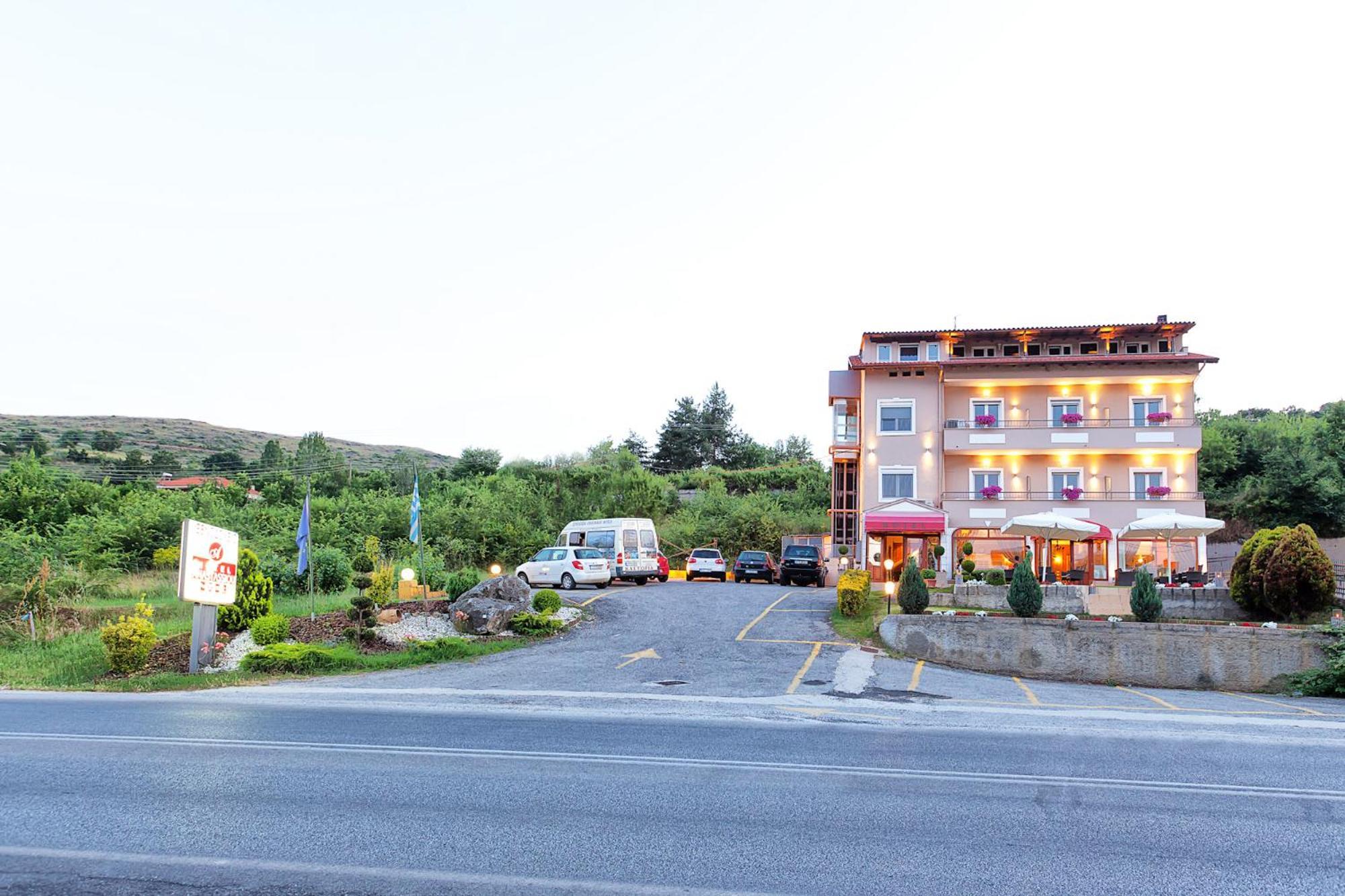 קסטוריה Anastassiou Hotel - Bike And Motorcycle Friendly Hotel מראה חיצוני תמונה