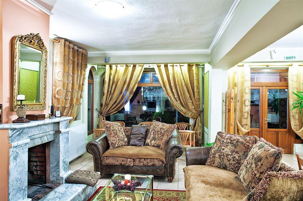 קסטוריה Anastassiou Hotel - Bike And Motorcycle Friendly Hotel מראה חיצוני תמונה