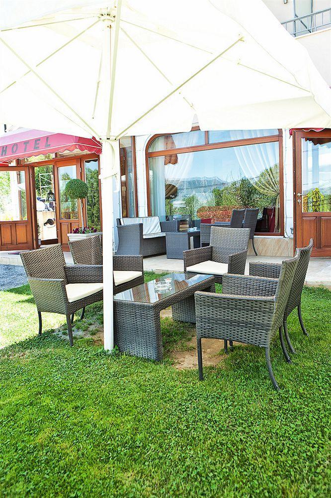 קסטוריה Anastassiou Hotel - Bike And Motorcycle Friendly Hotel מראה חיצוני תמונה